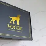 E flute corrugated mailer box with hot foil logo